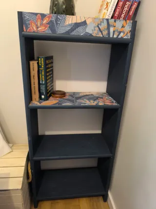 Cómoda azul + estantería a juego de REGALO