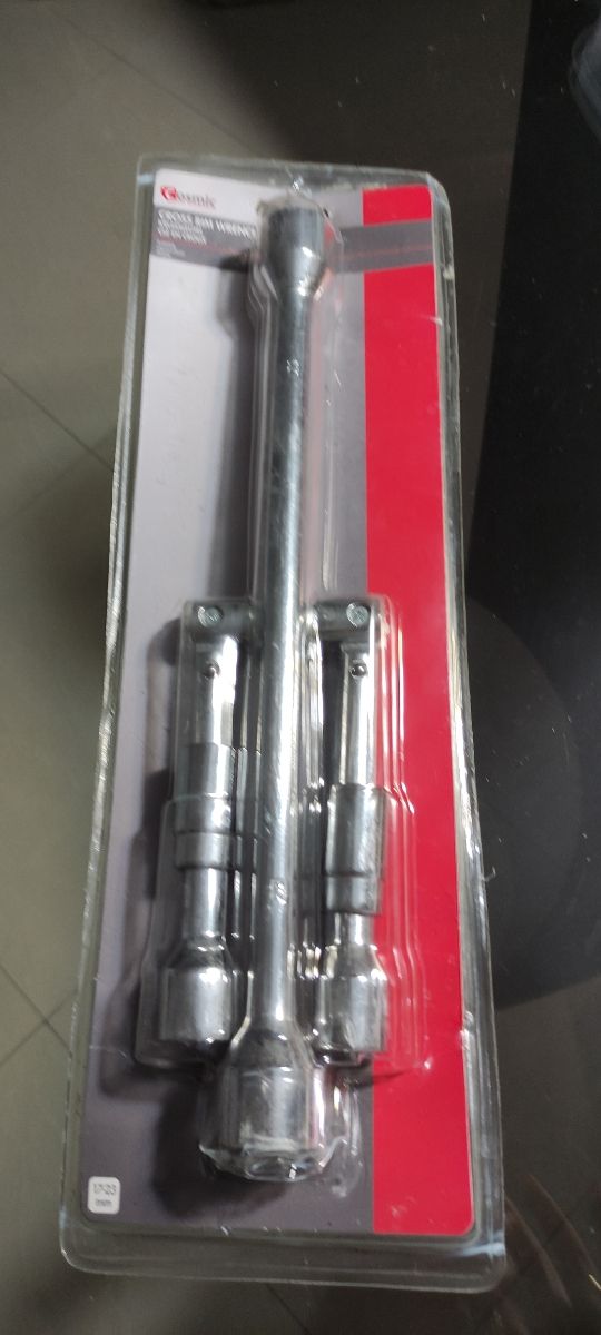 Llave para desmontar ruedas