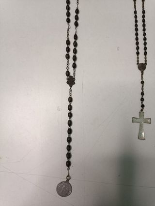 Tres rosarios muy antiguos