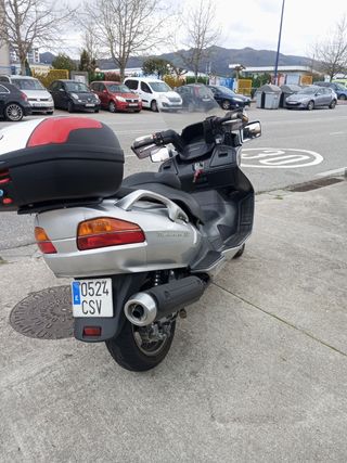 Suzuki burman 650