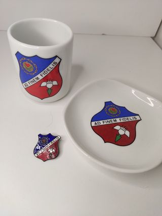 Cubilete, pongotodo, insignia esclavas 
