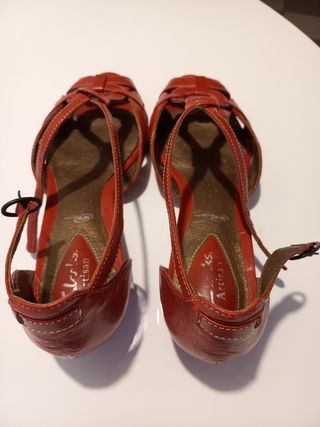 Sandalias rojas 38,5 ( 7 1/2) clarks artisan