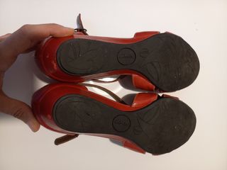 Sandalias rojas 38,5 ( 7 1/2) clarks artisan