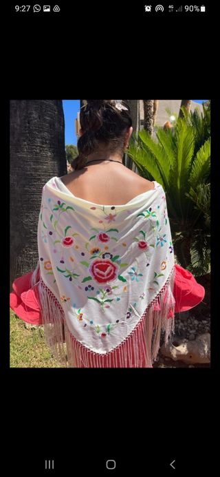 mantones bordados