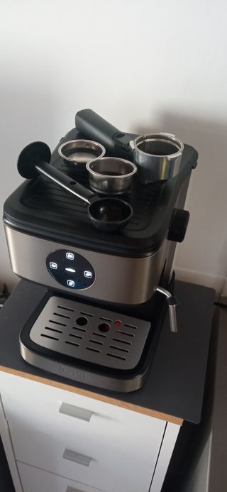 Cafetera express Black Decker