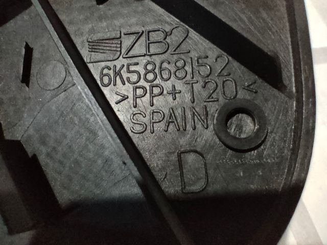 rejillas altavoces traseros seat-vw