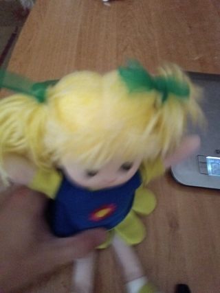 Muñeca a cuerda musical 29 cm