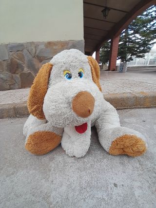 Peluche perro