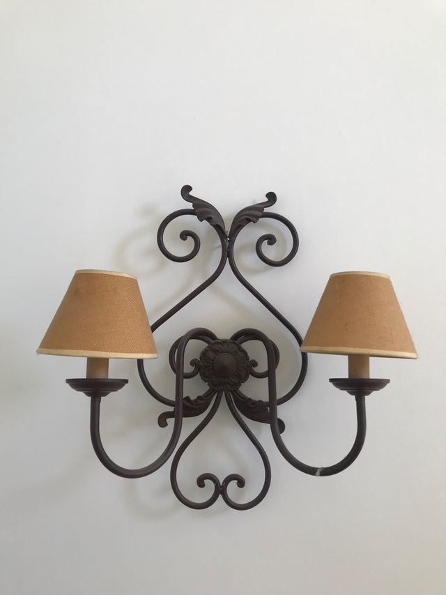 Lampade da parete in ferro battuto