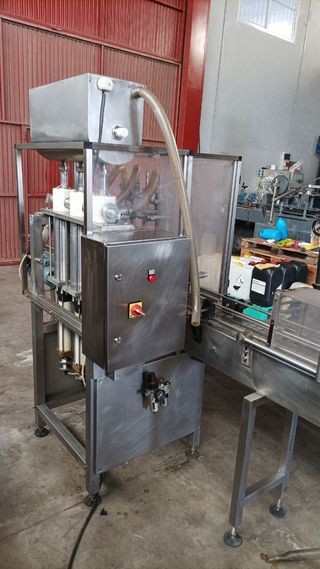 Llenadora envasadora de pistones