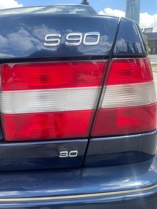 Volvo S90 1998