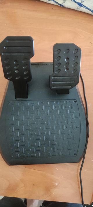 Volante Thrustmaster TMX Xbox