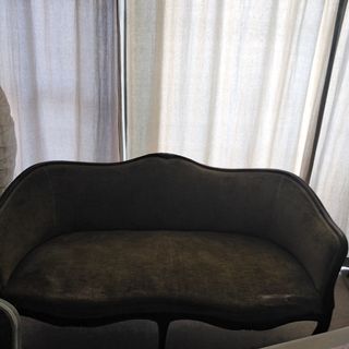 Vendo divano e 2 poltrone chippendale