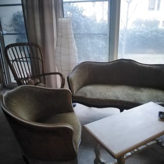 Vendo divano e 2 poltrone chippendale