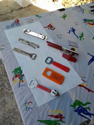 Set di apriscatole e cavatappi