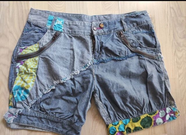 liquidación!! Pantalón corto Desigual Talla 40