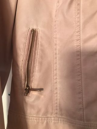 Cazadora de polipiel rosa Fórmula Joven T40