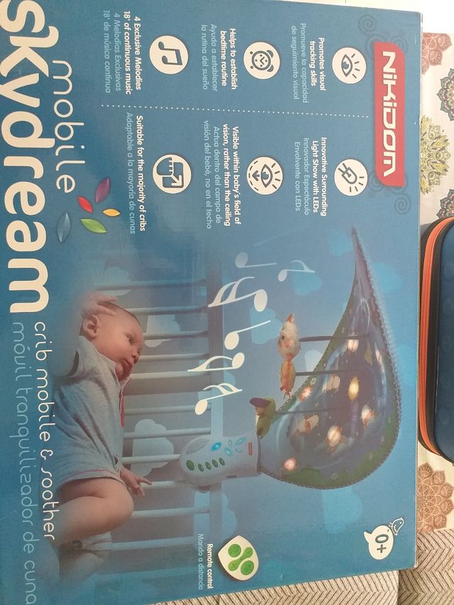 Movil bebe con musica