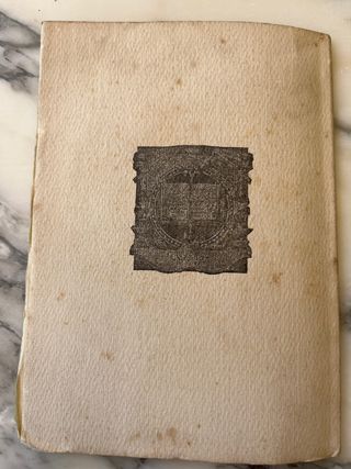 Antiguo y raro libro antiguo