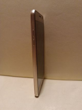 Samsung Galaxy J5 6 Oro