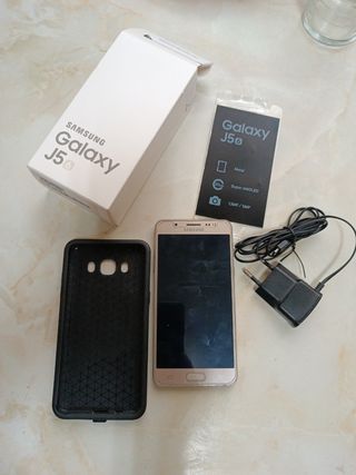 Samsung Galaxy J5 6 Oro
