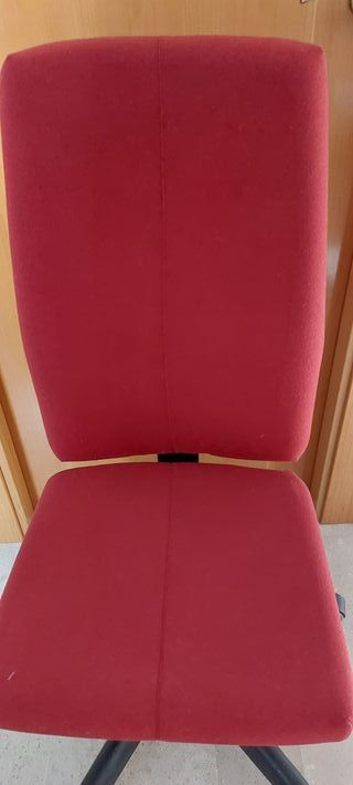 Silla tapizada escritorio regulable