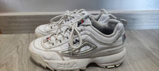 Zapatillas fila disruptor.