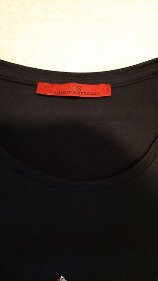 Camiseta carolina herrera pvp 189