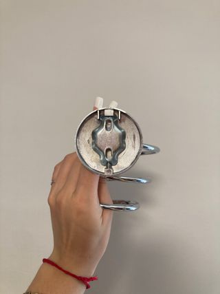 sostén de secador de pelo baño