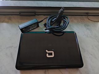 Computer Compaq Mini 700 con tastiera difettosa