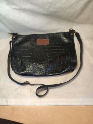maravilloso bolso piel auténtica, firma Pelle,Pell