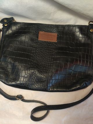 maravilloso bolso piel auténtica, firma Pelle,Pell