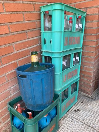 Botellas y sifones antiguos Horchana y Solan de Ca
