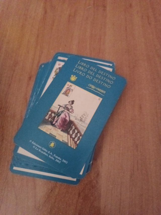 Baraja tarot Libro del destino 2002