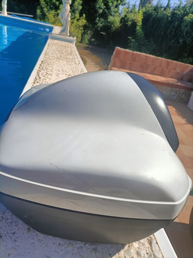 baúl honda integra 700