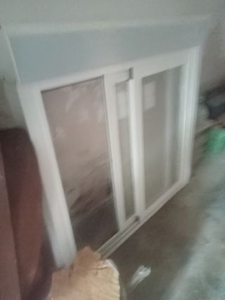 Ventana de aluminio