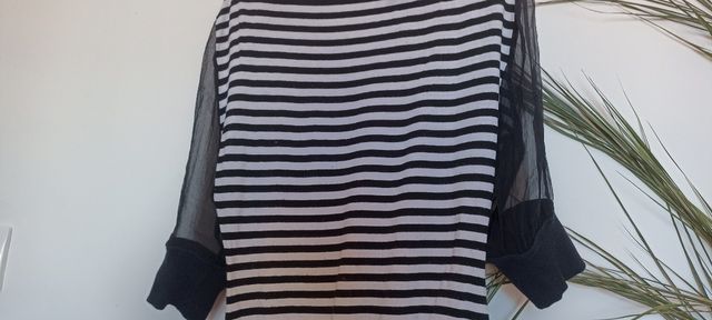 Camiseta asimétrica