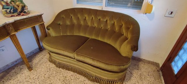 Sofa antiguo