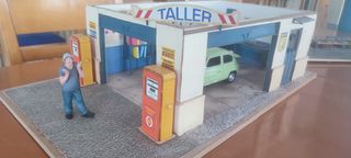 Taller maqueta coches más coche Seat 600