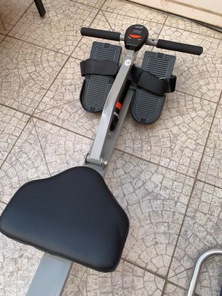 Maquina de remo ajustable