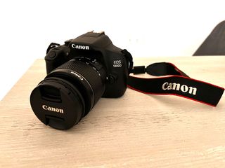 Cámara de fotos CANON EOS 1300D