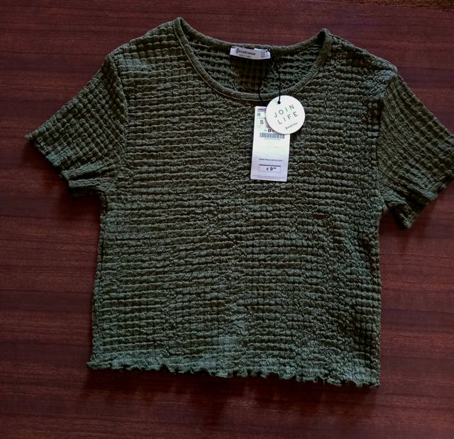 Camiseta / top stradivarius nuevo