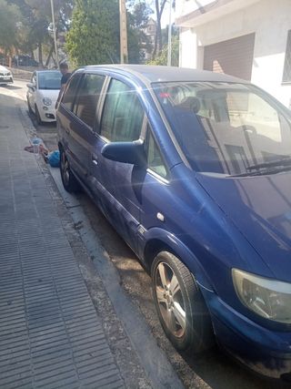 Opel Zafira 2005