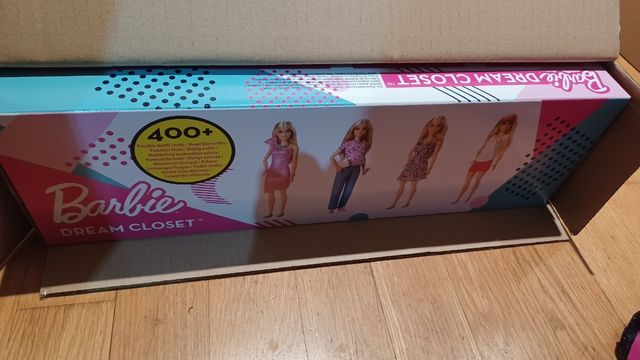 Barbie fashionista armario de ensueño