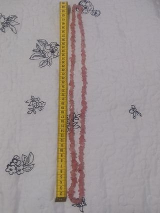 collar de abalorios y bisuteria