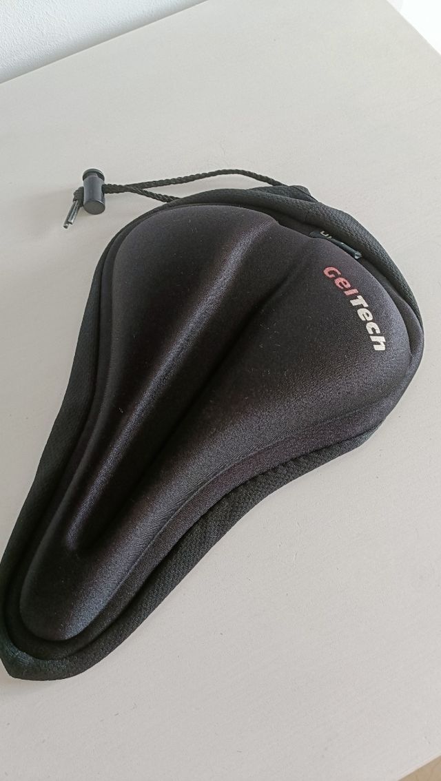 Cubresillín memoryfoam Btwin