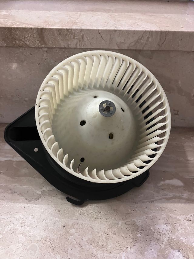 Motor calefaccion REF. 357820021 Nuevo