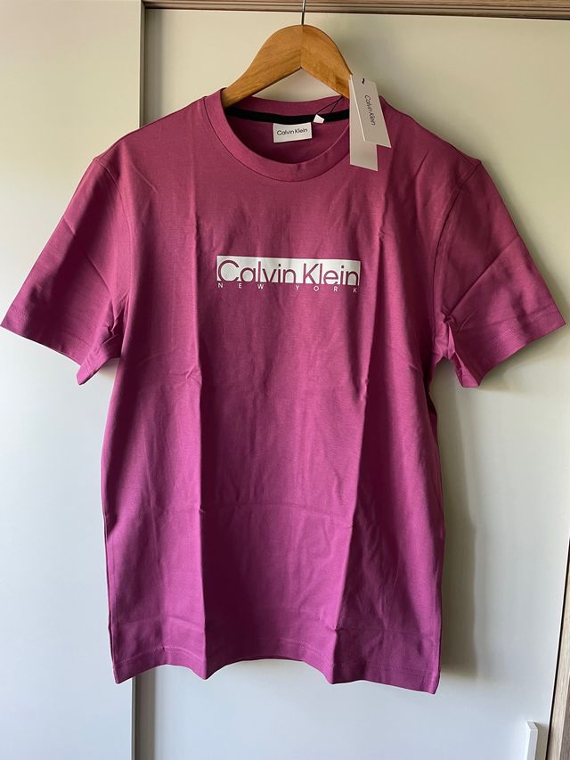 camiseta Calvin Klein M
