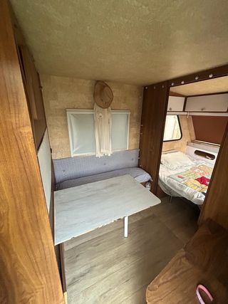 Caravana de 750 kg con documentacion  FRANCESA