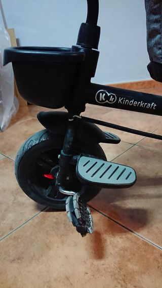 Triciclo y silla de paseo